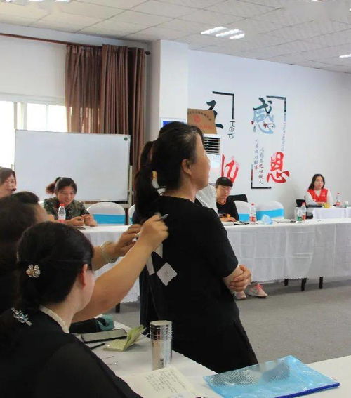 懷柔區(qū)婦聯(lián)開展“志愿北京”平臺操作及心理咨詢輔導(dǎo)培訓(xùn)活動助力志愿服務(wù)與心理健康