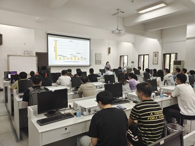 學(xué)院舉辦化學(xué)品及氣體鋼瓶安全知識培訓(xùn)，提升師生安全防范意識