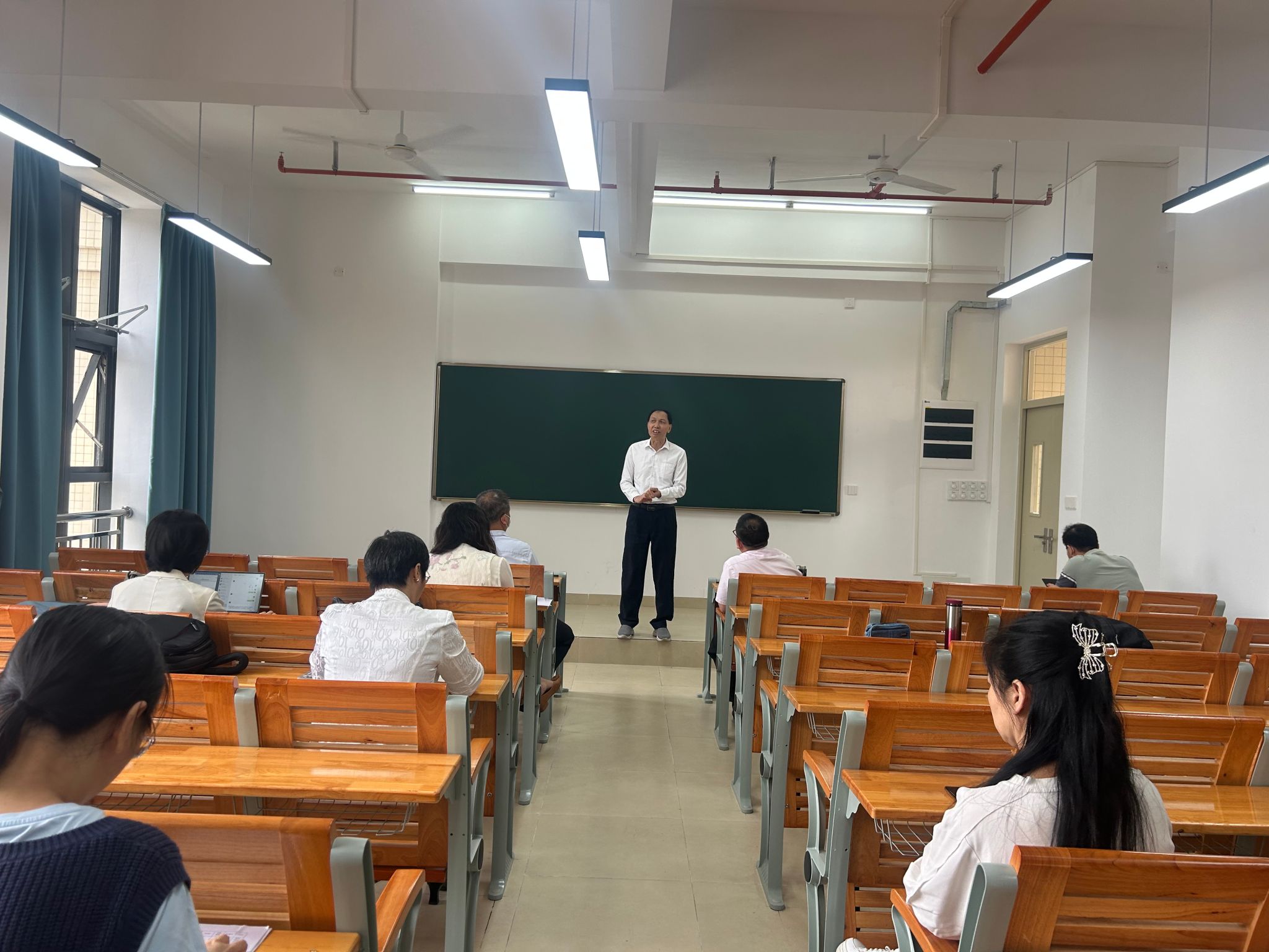 工廠設計專題培訓提升教學實踐能力——陳海光教授為全院教師帶來專業指導